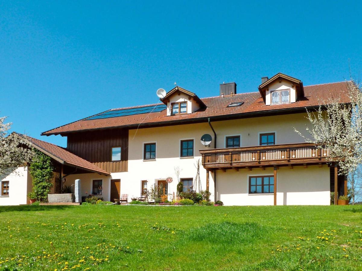 Apartment Freisinger-1 By Interhome Zachenberg Екстер'єр фото